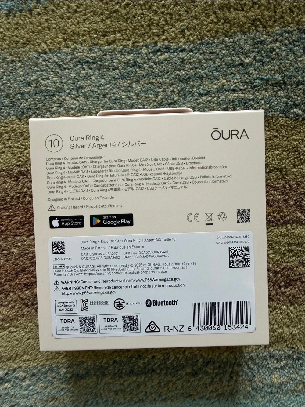 Oura Ring 4 Silver - Size 10 New in Sealed Boxed